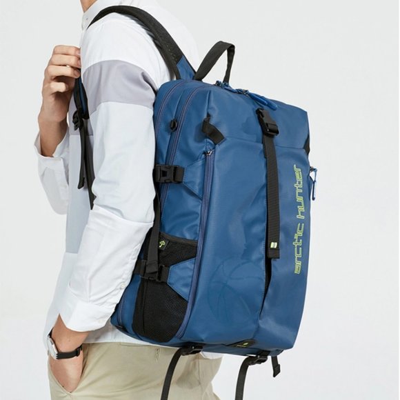 Large Capacity Outdoor Teenage Schoolbag Football